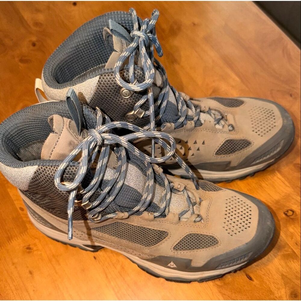 Vasque Breeze AT GTX Women's 12‎ Men's 10.5 Gray Outdoor Waterproof Hiking Boots